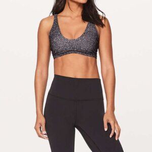 RARE Lululemon Full Freedom Bra in Luminesce Splatter White Black (Size 8)